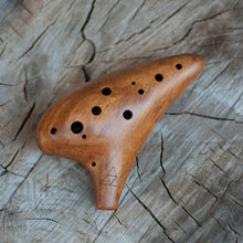 Load image into Gallery viewer, STL Ocarina Wooden Zelda Ocarina